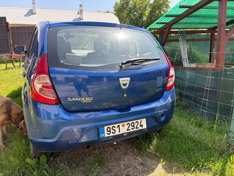 Prodám Dacia Sandero 1,4 benzin 2009 - 17