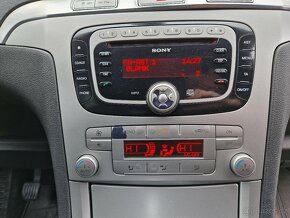 Ford Smax 2,0 TDCI 103 kw Titanium - 17