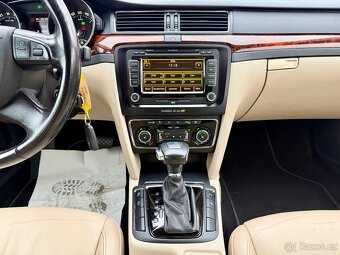 Škoda Superb 2.0TDI 103KW DSG ELEGANCE - 17