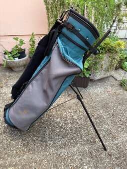 Golfové hole/vaky na hole/ponožky - 17