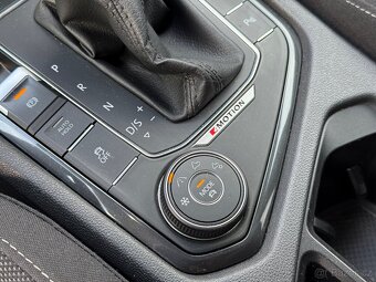 VW Tiguan Allspace R-line 4x4 140kW Tažné ČR - 17