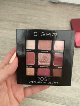 Značková luxusní kosmetika - 17