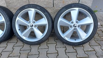 Alu kola 5x112 r18 originál Škoda Octavia III - 17