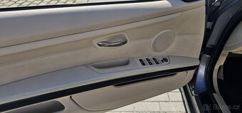 BMW 335i e93 Originální stav - Servisované - Navigace - 17