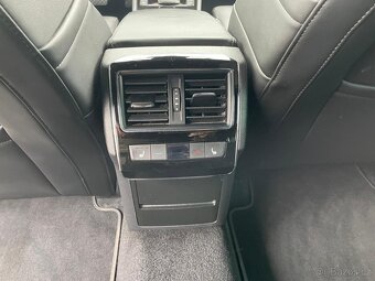 Škoda Superb L&K 2.0Tdi 140kw, dsg, 2020, VÝBAVA - 17