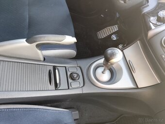HONDA CIVIC UFO BENZÍN 1.8i 103KW SERVIS ROK VÝROBY 2008 - 17