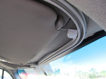 Renault Master 2.3 DCI 1.maj 10 palet spaní - 17