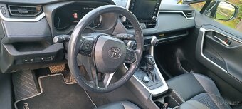 Toyota RAV4 2.5 Hybrid Selection 4x4 Čr - 17