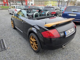 Audi TT
1.8 i - 17