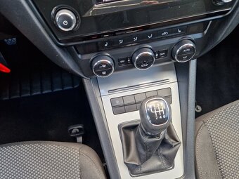 Škoda Octavia 3, 1,4 TSI 103 KW , vyhř. sed.digi.klima - 17