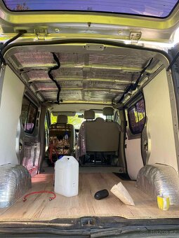 Prodám Opel vivaro 1.9 74kw  6q - 17