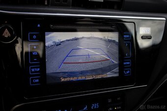 Toyota Corolla sedan 1.6 Ececutive - 17