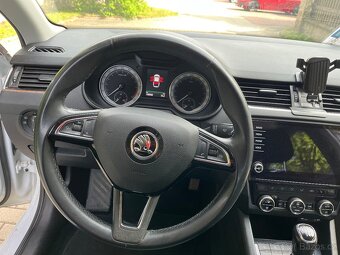 Škoda Octavia Style 2.0 TDi - 17