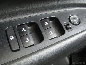 1,0 T-GDI 73,5 kW/100k DCT Comfort Club - 17