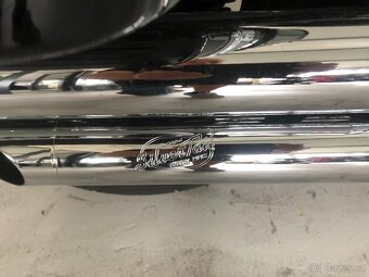 Suzuki M800 Intruder - 17