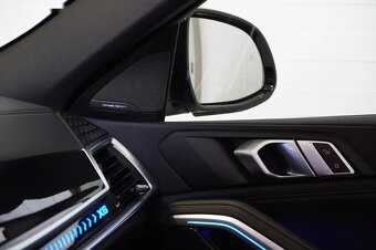 BMW X6, 40D,Xdrive,ČR,Softclos,HUD,H/K - 17