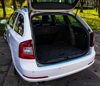 Škoda Octavia Combi RS2 2.0 TFSI RS DSG - 17
