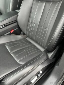 Audi A6 Avant S-line model C8 - 17
