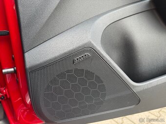 Škoda Kamiq 1.5TSI 110kW DSG Monte Carlo Panorama Kamera ACC - 17