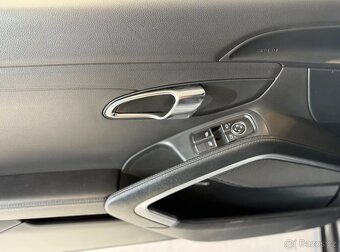 Porsche 911 (991) Carrera 4S - 17