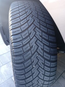 Volkswagen Golf Sportsvan 1.2tsi SOUND - 17