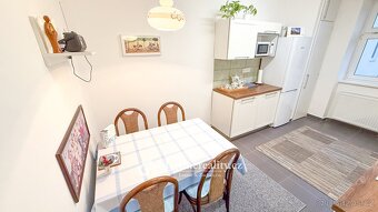 Prodej bytu 2+1 64 m², Znojmo, ulice Na Vinici - 17