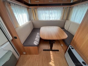 Karavan Knaus Sport 500, předstan, 3 palanda - 17