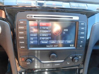 Ford S-MAX,2,0 i TITANIUM - 17