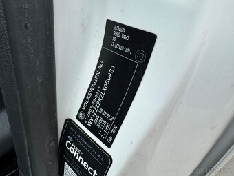 VW Caddy Maxi 1,4 TGi 81kW 2x šoupačky DPH - 17