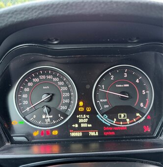 BMW řady 1  model 116d r.v 9/2013 - 17