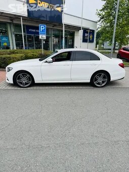 Mercedes E220D-143kw.r.v.2019-AMG-4matic- sedan - 17