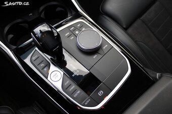 BMW Řada 3, BMW 330e xDrive Touring, v ČR - 17