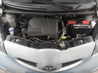 Toyota Aygo 1.0i 50kW rok 2008 naj.183tis. NOVÁ STK - 17