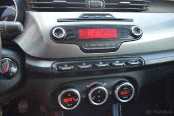 Alfa Romeo Giulietta 1.6 JTD/MANUÁL/2013/TEMPOMAT/ - 17
