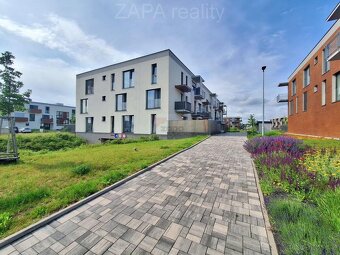 Pronájem byt  2+kk 58 m2 + sklep+ garáž. stání  novostavba B - 17