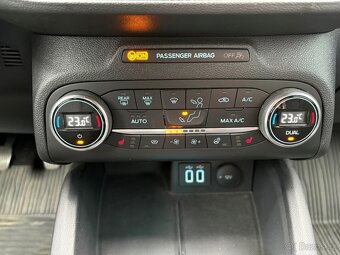 Ford Focus Turnier ST-Line - 17