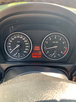 BMW 325i E92 Coupe 160kw Manuální řazení - 17