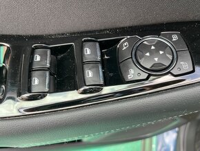 Ford Galaxy 2.5 Titanium, Automat, 7 míst, Tažné, DPH - 17