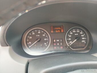 Dacia Sandero r.v. 2009 64kW - 17