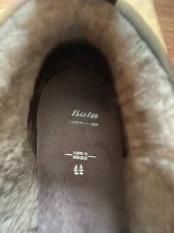 Nové pánské kožené zimní boty Baťa s kožichem - č. 44 - 17