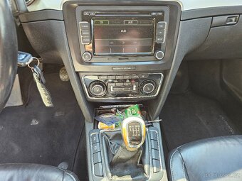 Škoda Superb II Combi 2.0 TDI 125 kW Elegance - 17