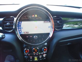 Mini Cooper S 135kw elektro,7900km,model 2024,529000kc - 17