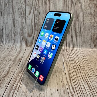 iPhone 15 128GB, zelený (12 měsíců záruka) - 17
