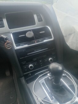 Prodám vyměním Audi Q7 rv 2010 - 17