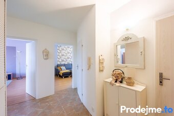Prodej bytu 3+1, 84 m2 - Zárubova, Praha - Kamýk - 17