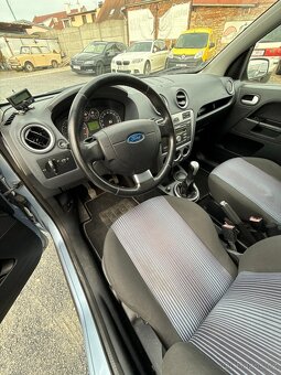 Ford Fusion AMBIENTE 1.4i 16V 59 kW 1.MAJITEL - 17