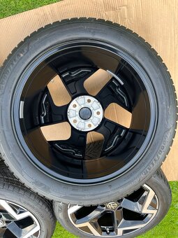 Alu kola VOLKSWAGEN PASSAT B9 i B8, typ COVENTRY BLACK - 17
