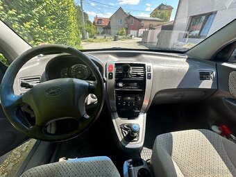 HYUNDAI TUSCON - 17