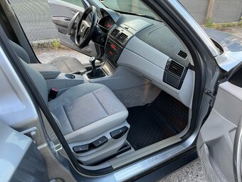 BMW X3 2.0D manuál - 2006 - 4x4 - tažné - dovoz D - 17