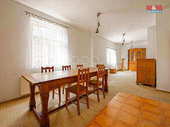 Prodej rodinného domu, 382 m², Senohraby, ul. Hlavní - 17